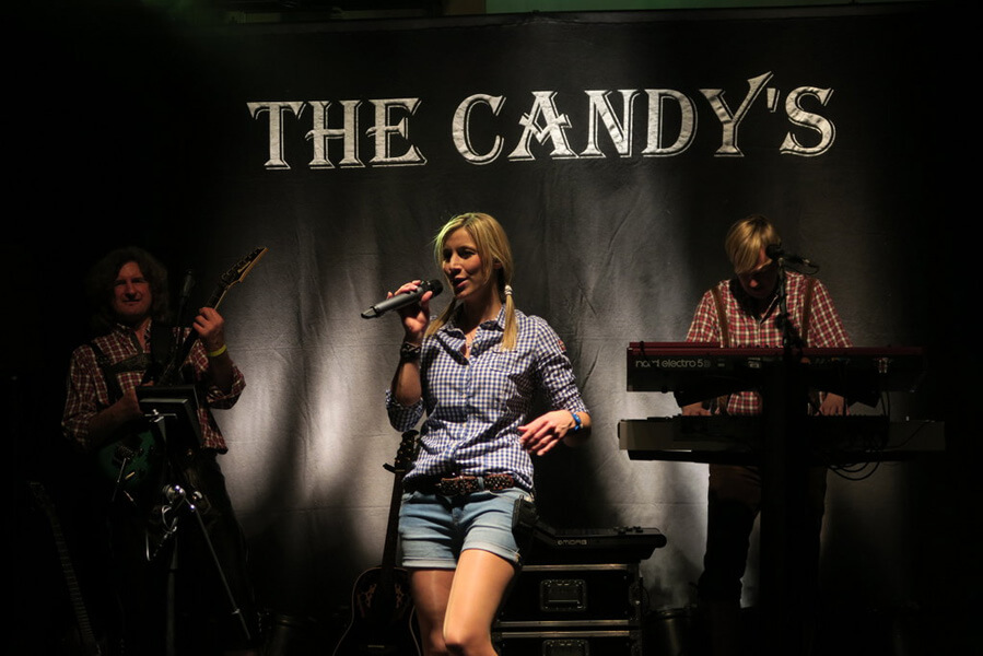 Partyband Aalen Hochzeit Geburtstag Festzelt The Candys